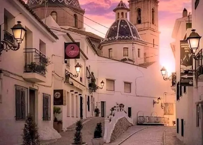 Luxury Campomanes Apartman *