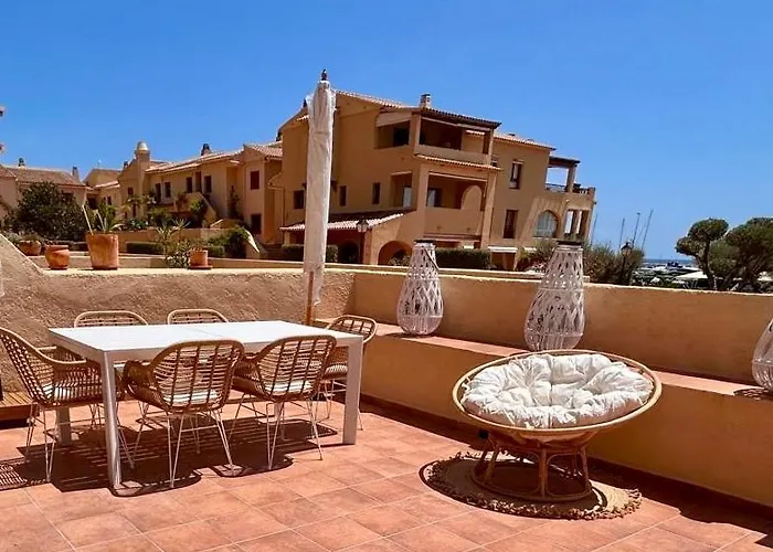 Luxury Campomanes Apartman *